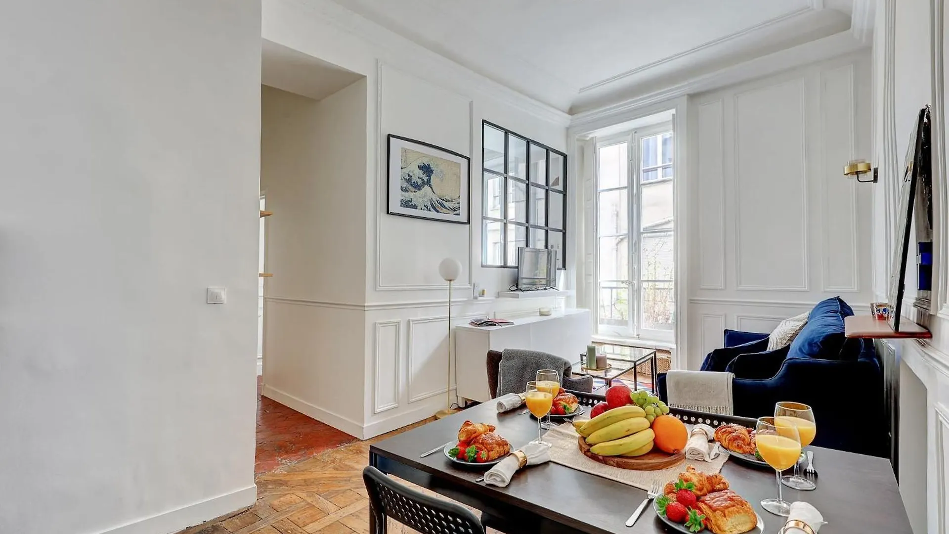 Eiffel Tower & Invalides - 1Br - Cityapartmentstay París 0*,  Francia